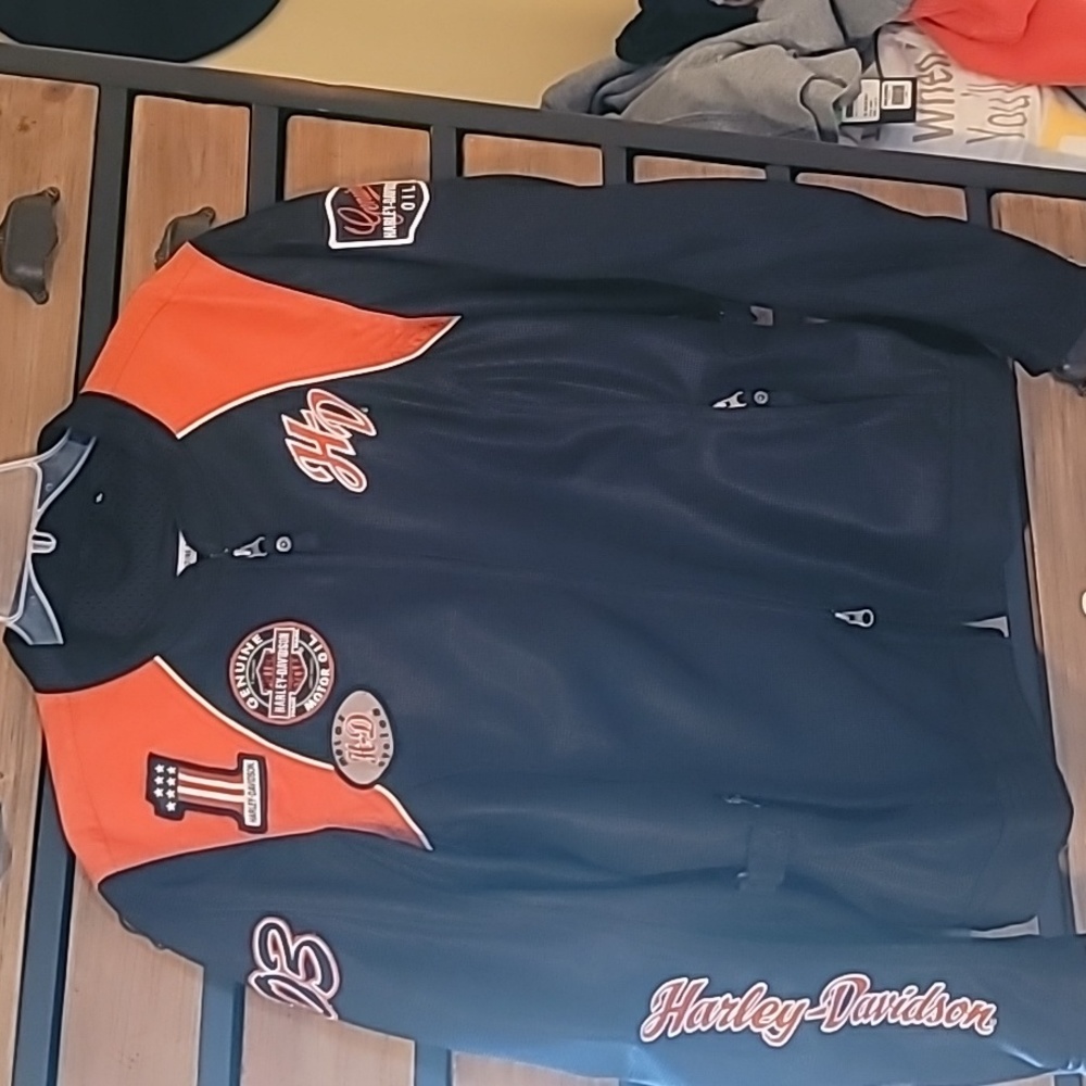 EUC Ladies Harley-Davidson riding jacket size xl